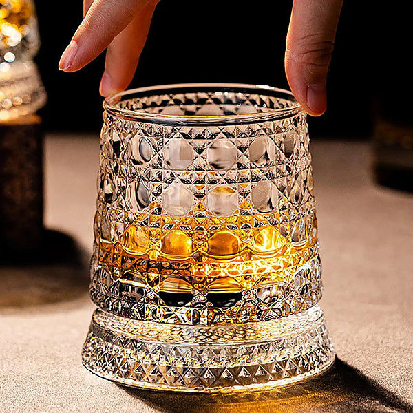 VORTIVA™ - Pahar de whisky rotativ din cristal cu model gravat