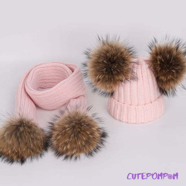 SET EXTREM DE CĂLDUROS - CĂCIULĂ ȘI FULAR CUTEPOMPOM®